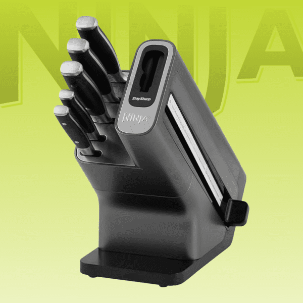 WIN A NINJA KNIFE SET!